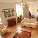 Chez Irene Апартаменты Миранд